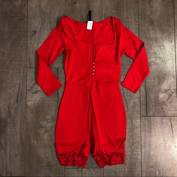 LAST | Sexy Red Lace Romper - Picture 2 of 2